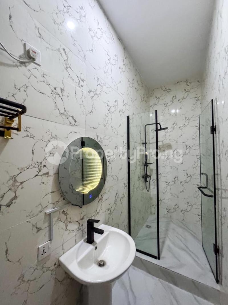 2 bedroom Flat / Apartment for rent Off Admiralty Way, Lekki Phase 1 Lagos State. Lekki Phase 1 Lekki Lagos