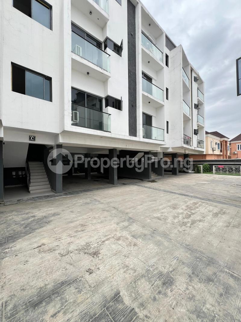 2 bedroom Flat / Apartment for sale Off Ologolo Road, Ologolo Lekki Lagos - 2