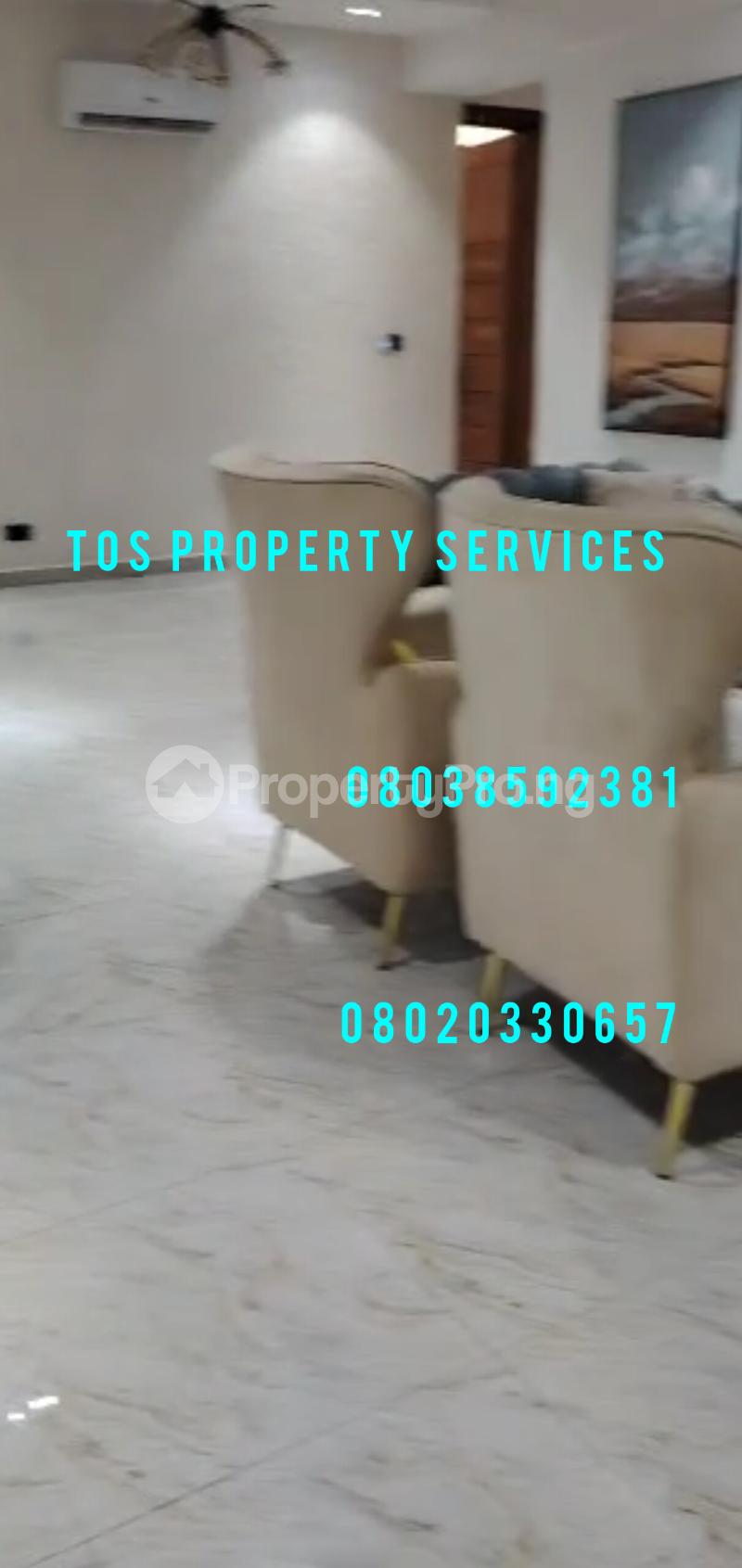 2 bedroom Flat / Apartment for sale Inside An Estate In Yaba Yaba Lagos