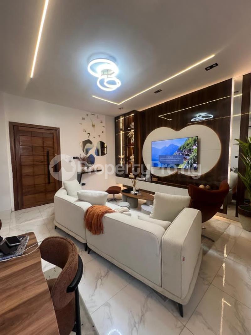 2 bedroom Flat / Apartment for rent Ologolo Lekki Lagos