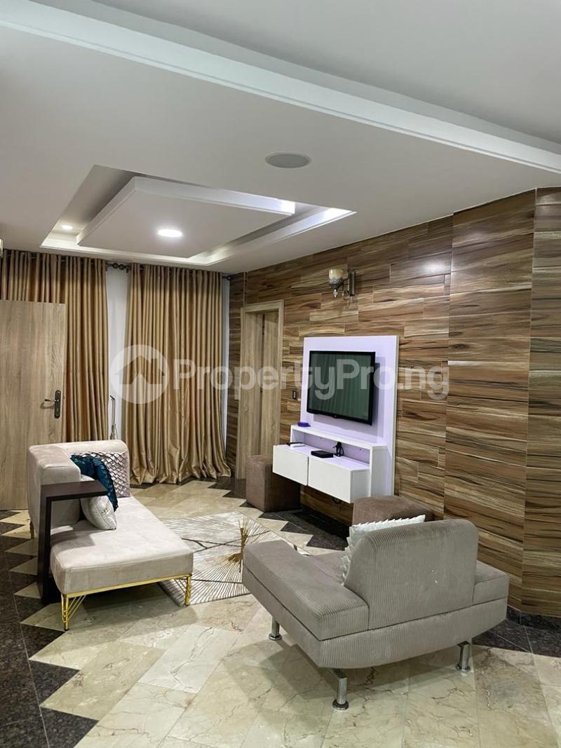 2 bedroom Flat / Apartment for rent Stanmore Court ONIRU Victoria Island Lagos