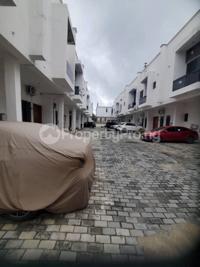 4 bedroom House for sale Ikota Lekki Lagos