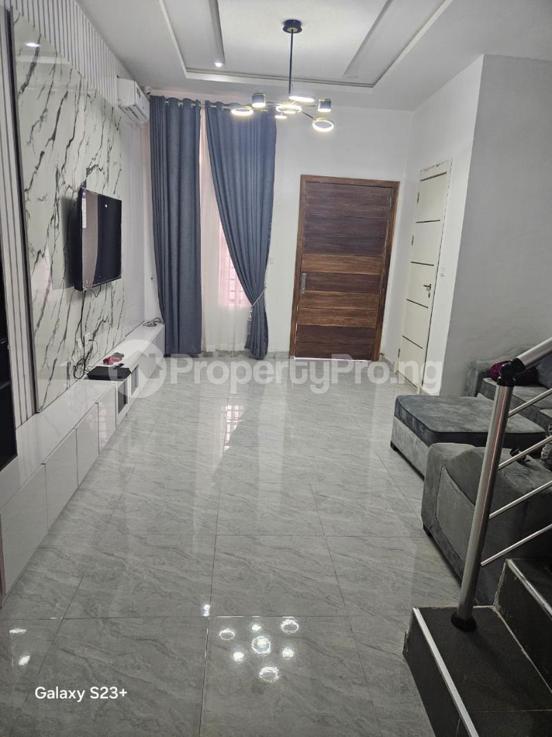 2 bedroom House for rent Ogidan Sangotedo Ajah Lagos