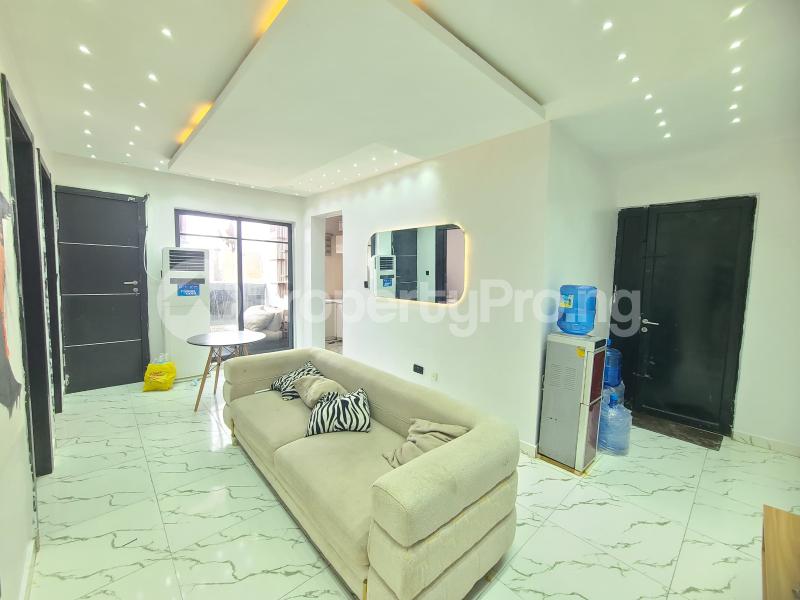 2 bedroom Flat / Apartment for rent Ologolo Lekki Lagos