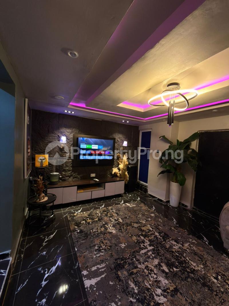 2 bedroom House for rent Ogudu Ogudu Lagos