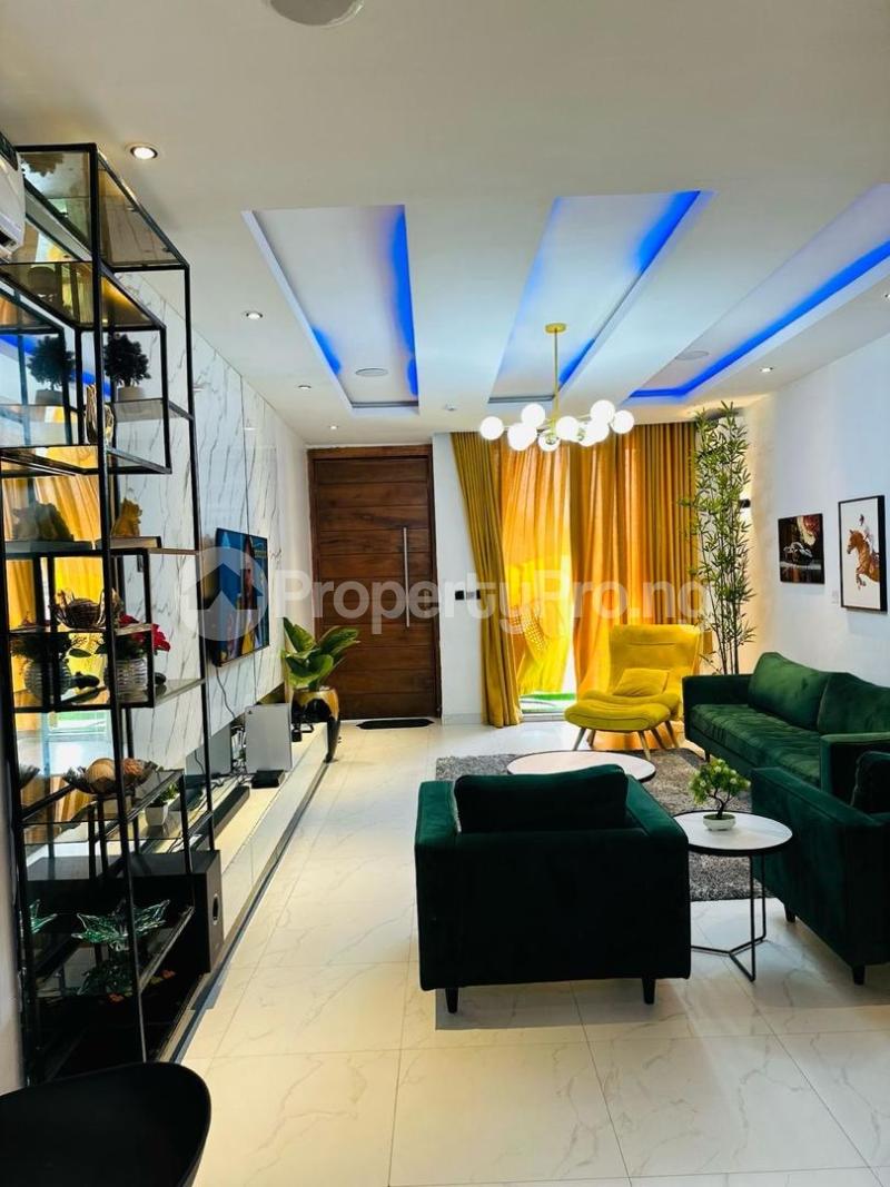 2 bedroom Flat / Apartment for sale Along Lekki Expressway Lekki Lagos