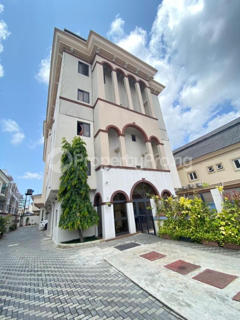 4 bedroom Flat / Apartment for rent Banana Island Ikoyi Lagos