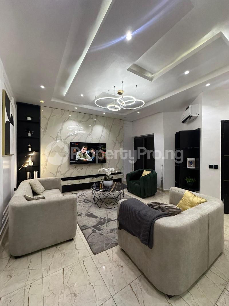 3 bedroom Flat / Apartment for rent Ologolo Lekki Lagos