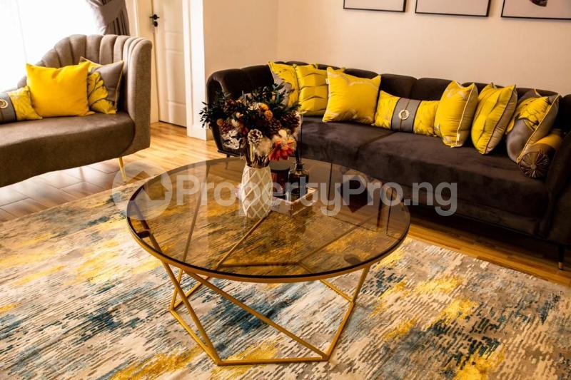 3 bedroom Flat / Apartment for rent ONIRU Victoria Island Lagos