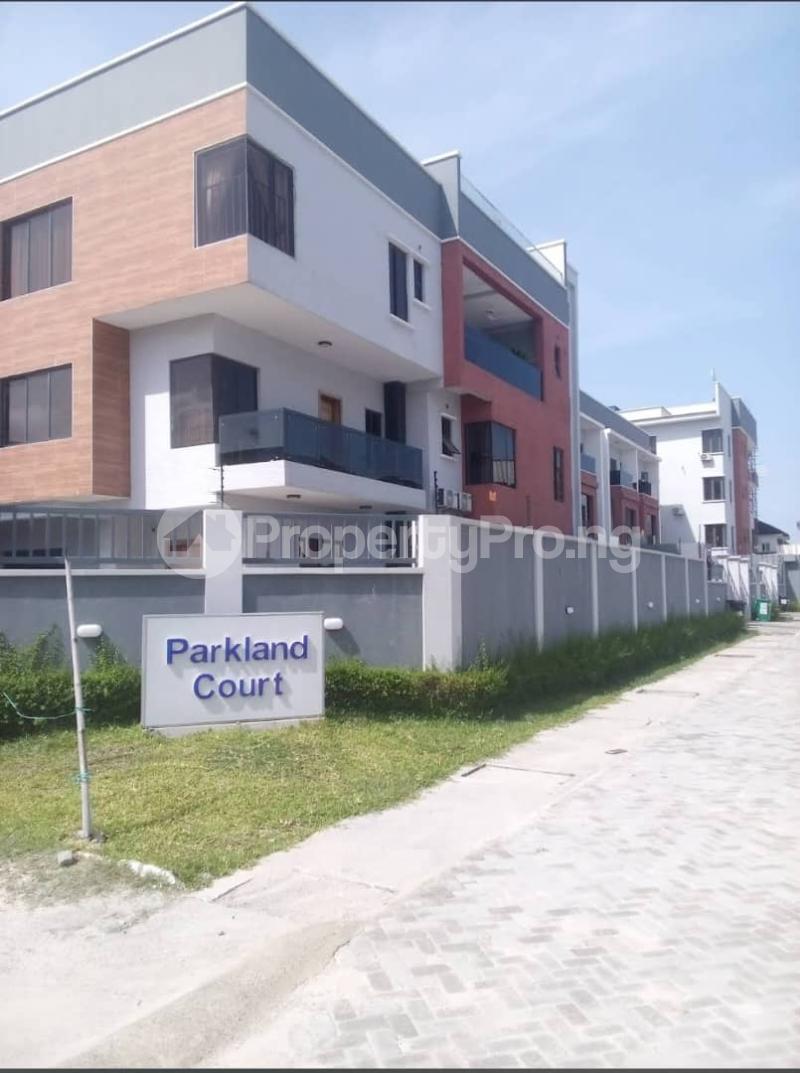3 bedroom Flat / Apartment for rent Ap Filling Station By Chisco Bus Stop Ikate Lekki Lagos - 0