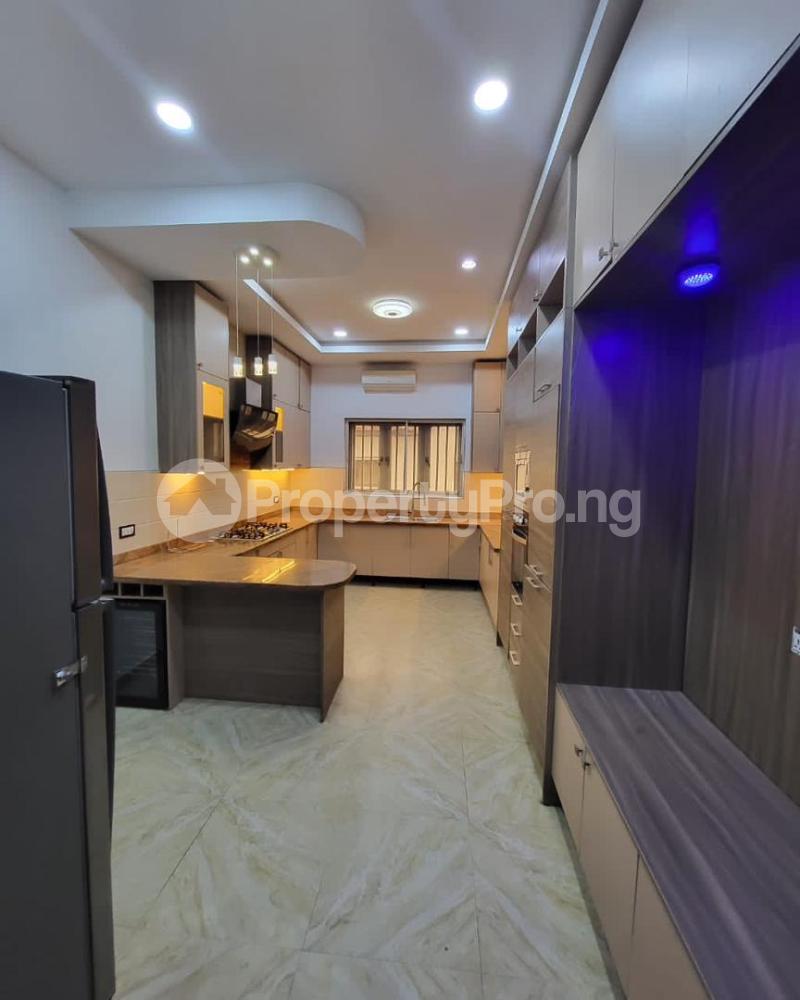 3 bedroom House for rent Shonibare Estate Maryland Lagos