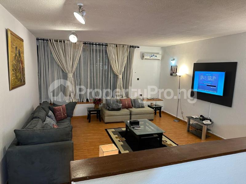 3 bedroom Flat / Apartment for rent Victoria Island Lagos