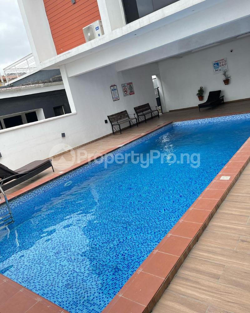 3 bedroom Flat / Apartment for rent Estate Ologolo Lekki Lagos