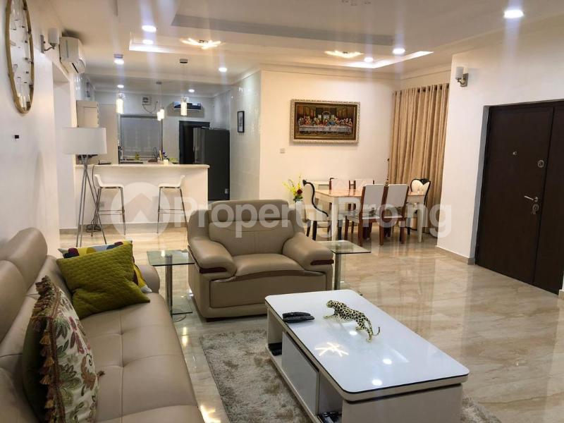 3 bedroom Flat / Apartment for rent ONIRU Victoria Island Lagos