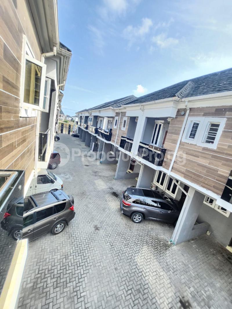 3 bedroom House for sale Orchid Road Chevron Lekki Lagos