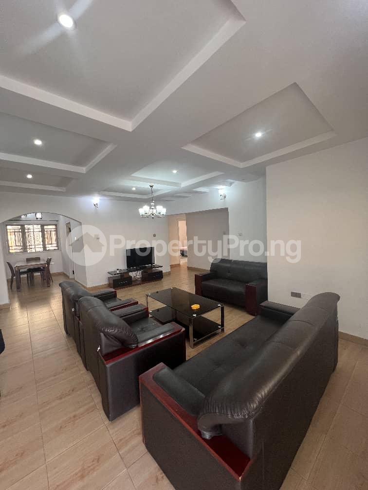 3 bedroom Flat / Apartment for rent  Jakande Lekki Lagos
