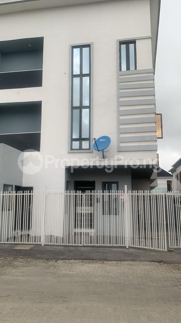 3 bedroom House for sale Ikota Gra, Ikota Lekki Lagos - 0