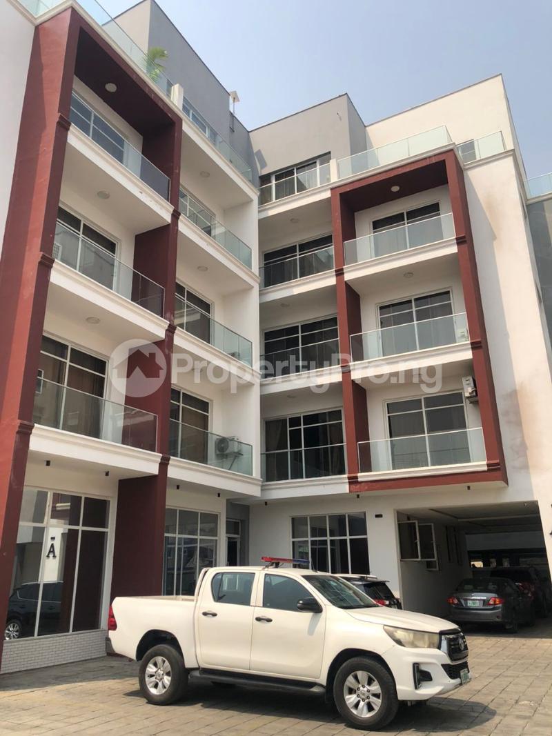 3 bedroom Flat / Apartment for rent ONIRU Victoria Island Lagos