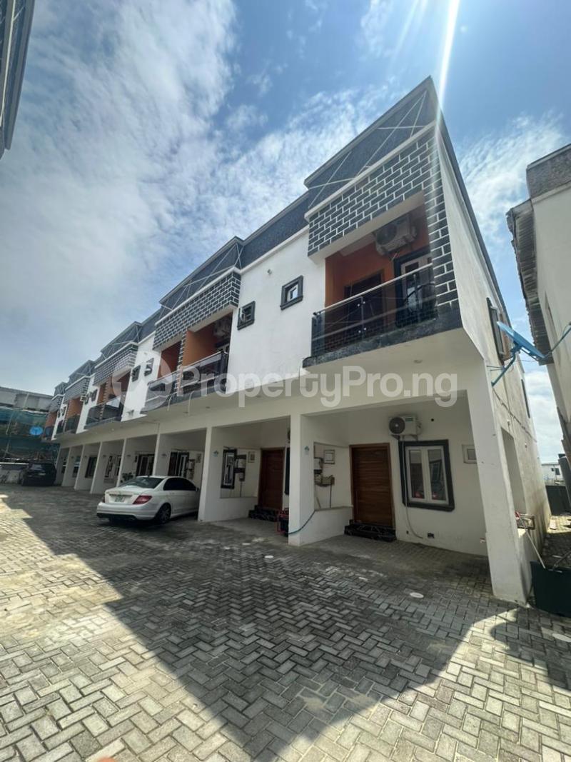 3 bedroom House for sale Ikota Lekki Lagos