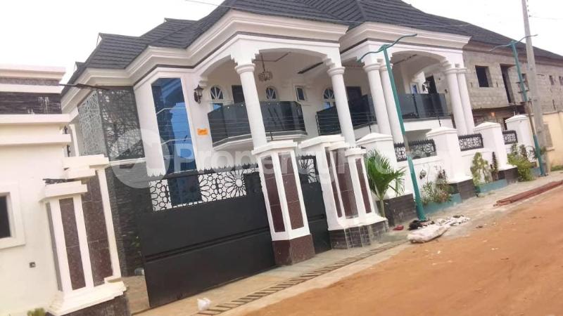 4 bedroom House for shortlet Opposite Taska Filling Station, Akala Express Ibadan Oyo