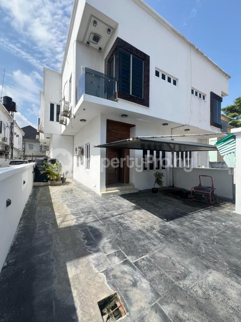 4 bedroom House for sale Osapa london Lekki Lagos