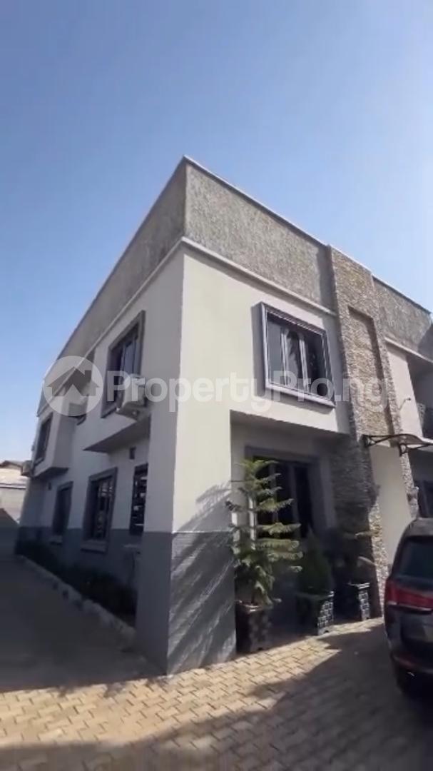 4 bedroom House for sale Gwarinpa Abuja