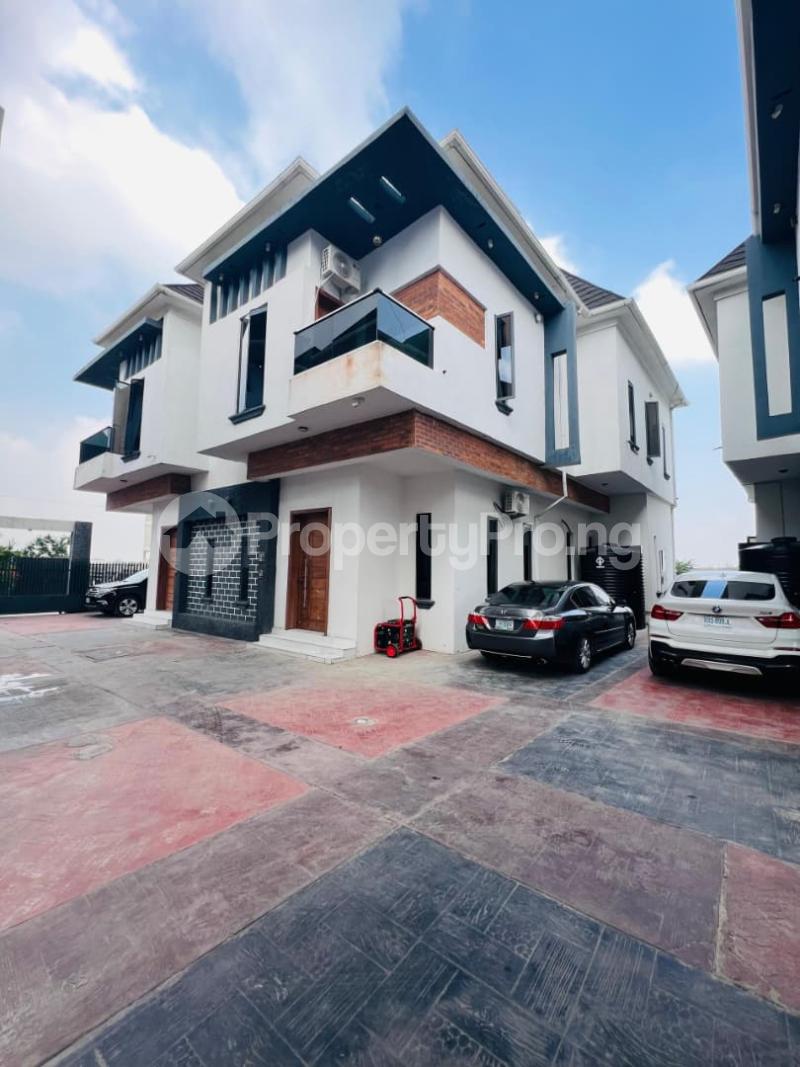 4 bedroom House for sale Chevron Drive Lekki Lagos
