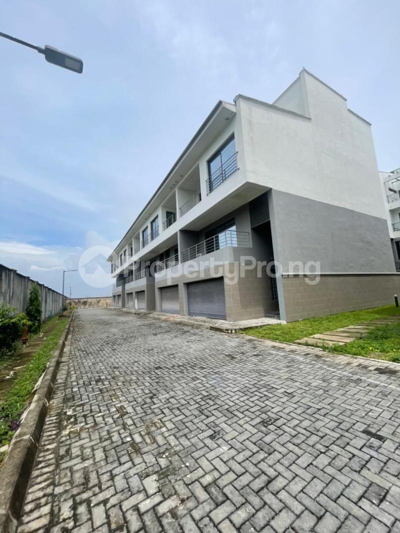 5 bedroom House for rent Twin Lakes Estate Chevron Lekki Lagos