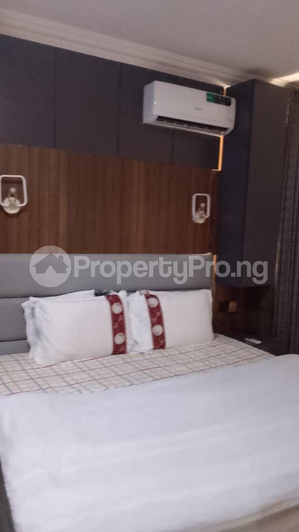 4 bedroom House for rent ONIRU Victoria Island Lagos