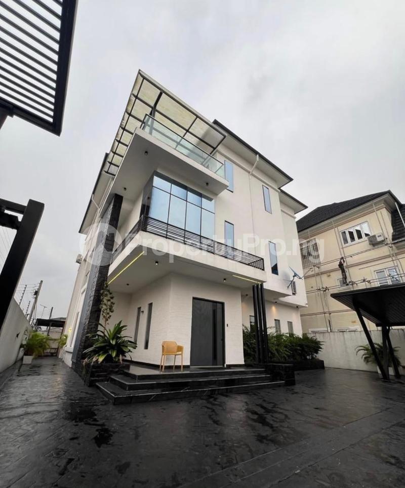 5 bedroom House for sale New GRA Port Harcourt Rivers