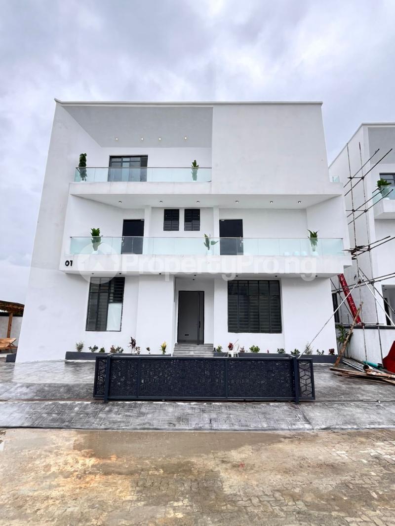 5 bedroom House for sale Chevron Lekki Lagos