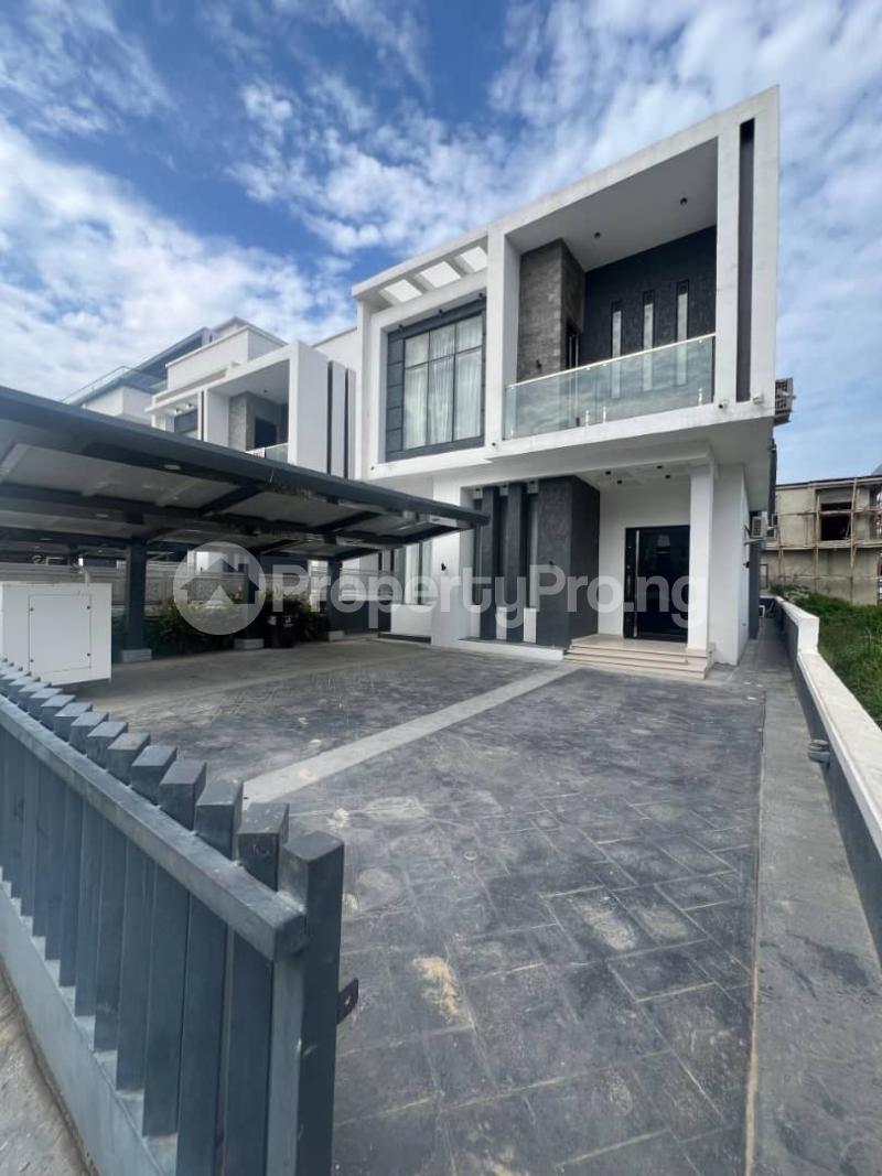 5 bedroom House for rent Ikota Lekki Lagos