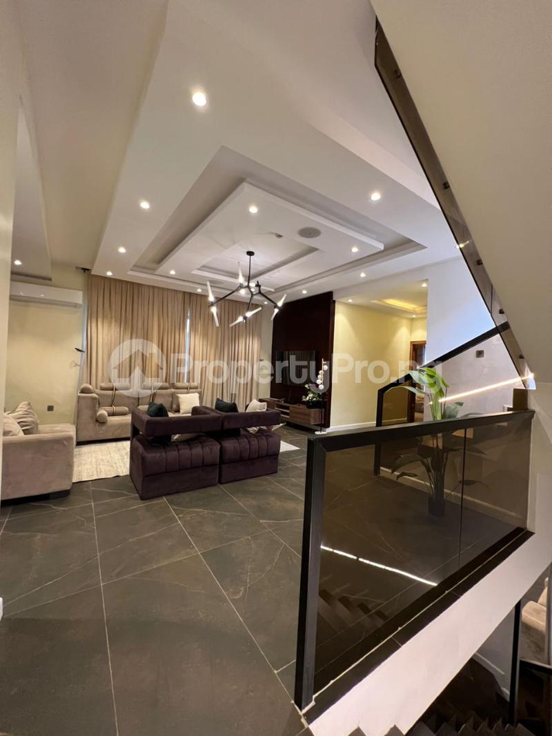 5 bedroom House for sale Osapa london Lekki Lagos