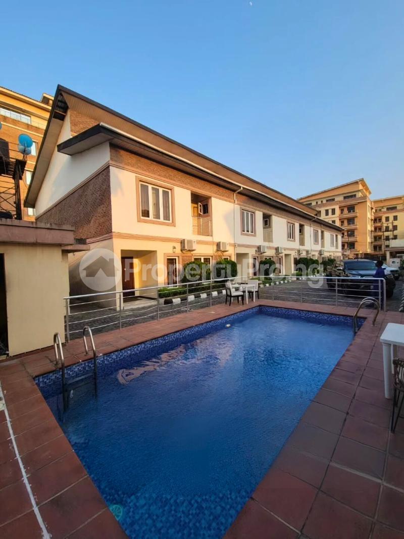 5 bedroom House for rent ONIRU Victoria Island Lagos