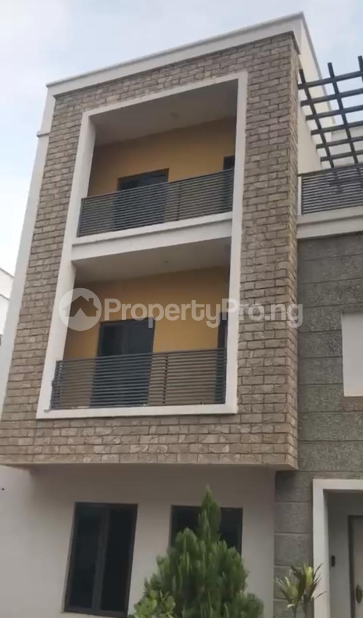 5 bedroom House for rent Cosgrove Estate Wuye Abuja