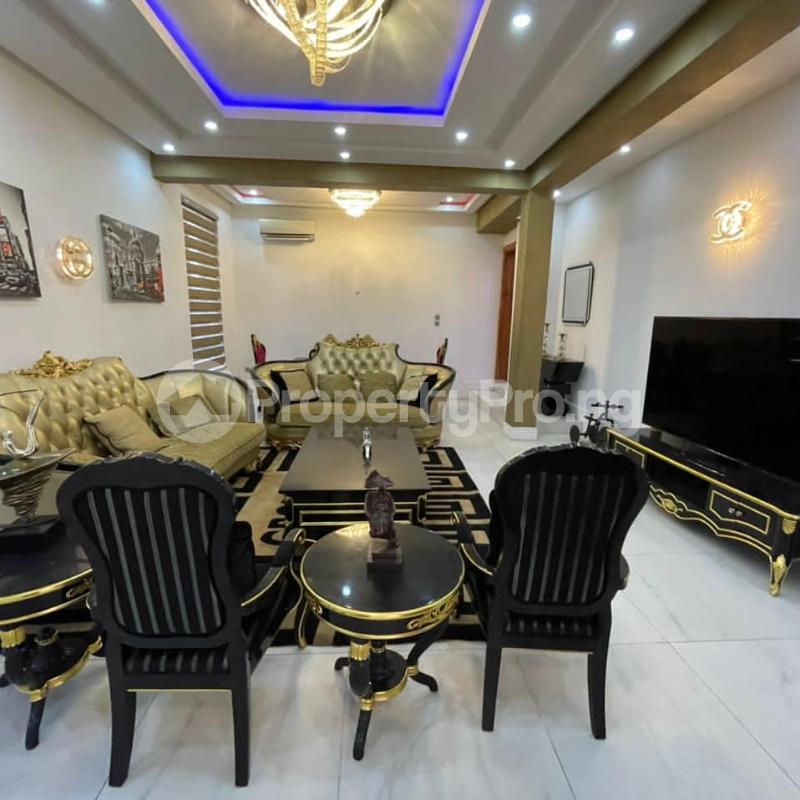 5 bedroom House for sale Orchid Road chevron Lekki Lagos