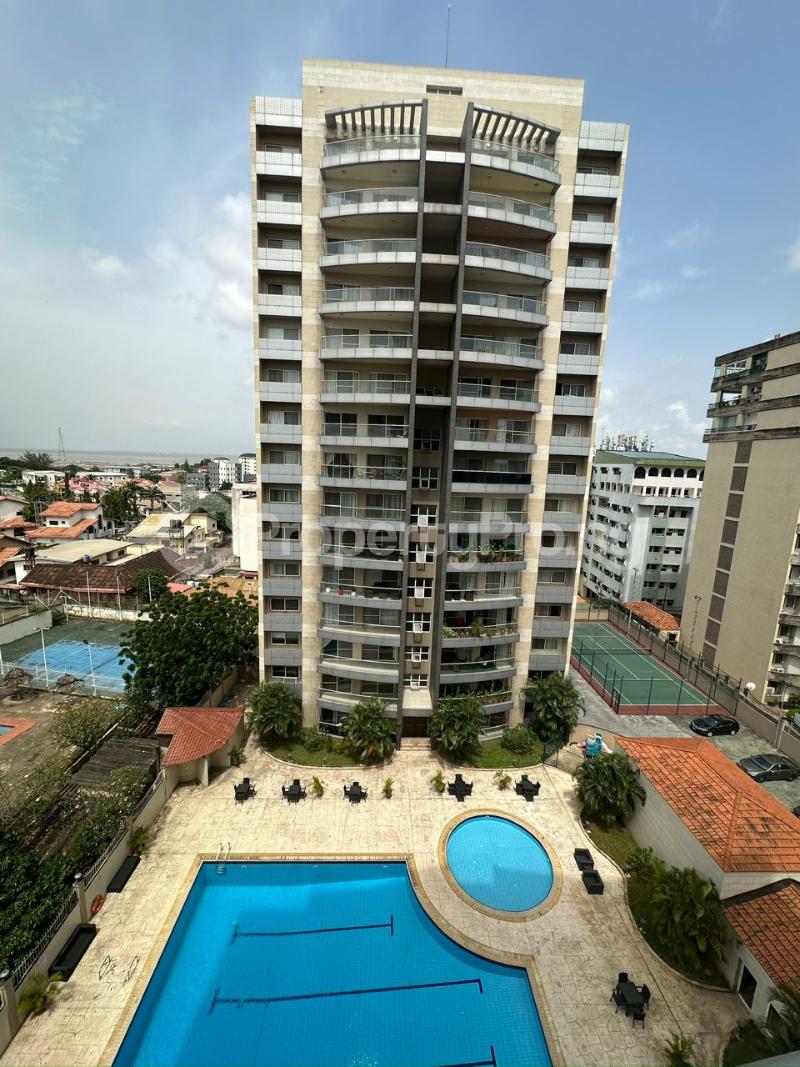 3 bedroom Flat / Apartment for rent Gerrard Road, Old Gerard road Ikoyi Lagos - 25