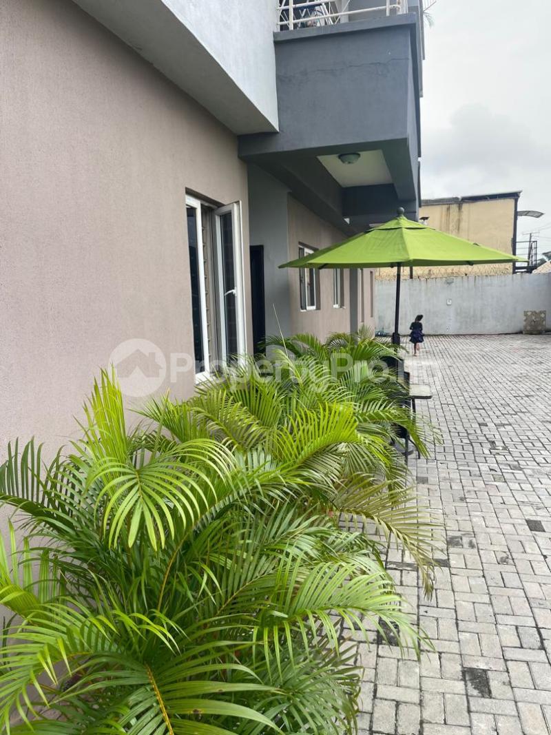 2 bedroom Flat / Apartment for sale Ajah Lagos