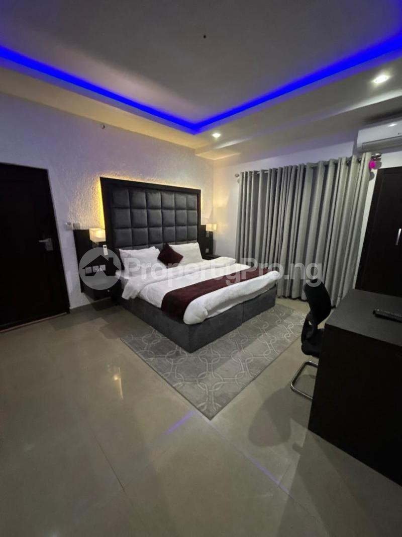 1 bedroom Flat / Apartment for rent Off Daranijo Akin Adesola Victoria Island Lagos - 3