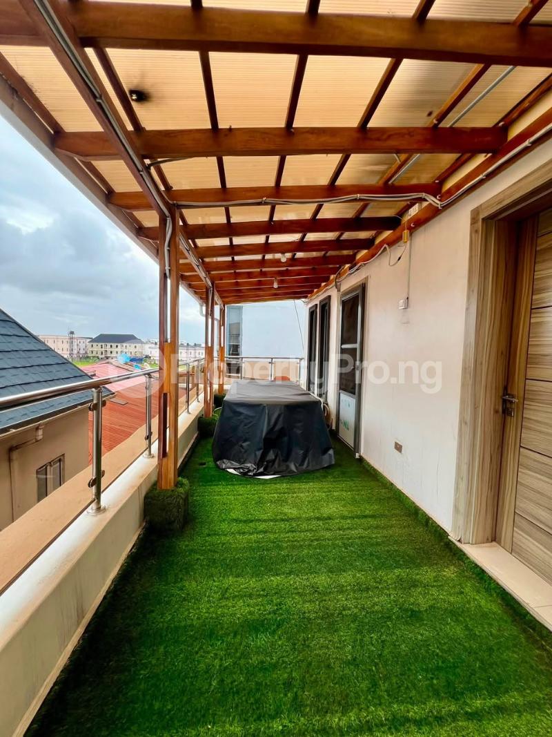 4 bedroom House for sale Lekki Lagos