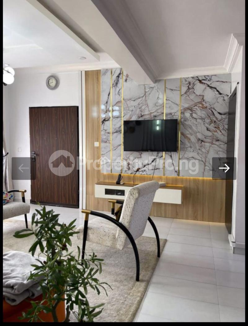 1 bedroom Flat / Apartment for shortlet chevron Lekki Lagos