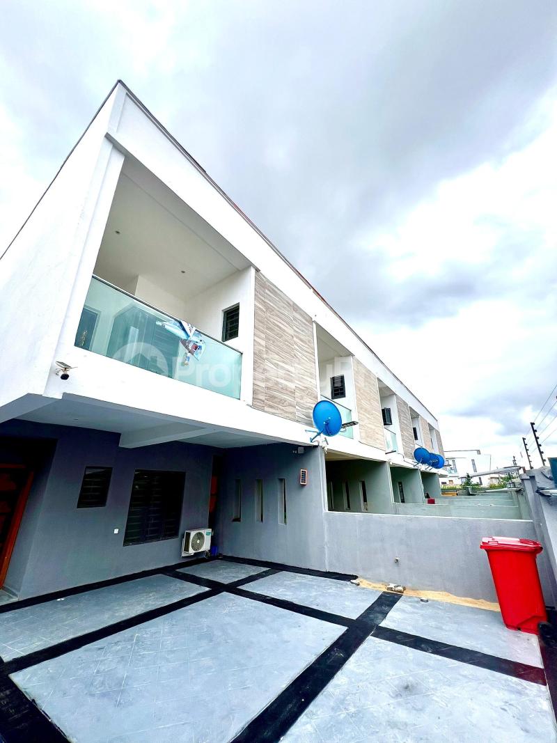 3 bedroom House for sale Ikota Lekki Lagos