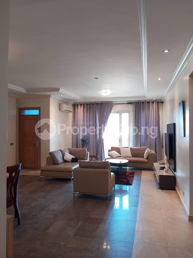 3 bedroom Flat / Apartment for rent ONIRU Victoria Island Lagos