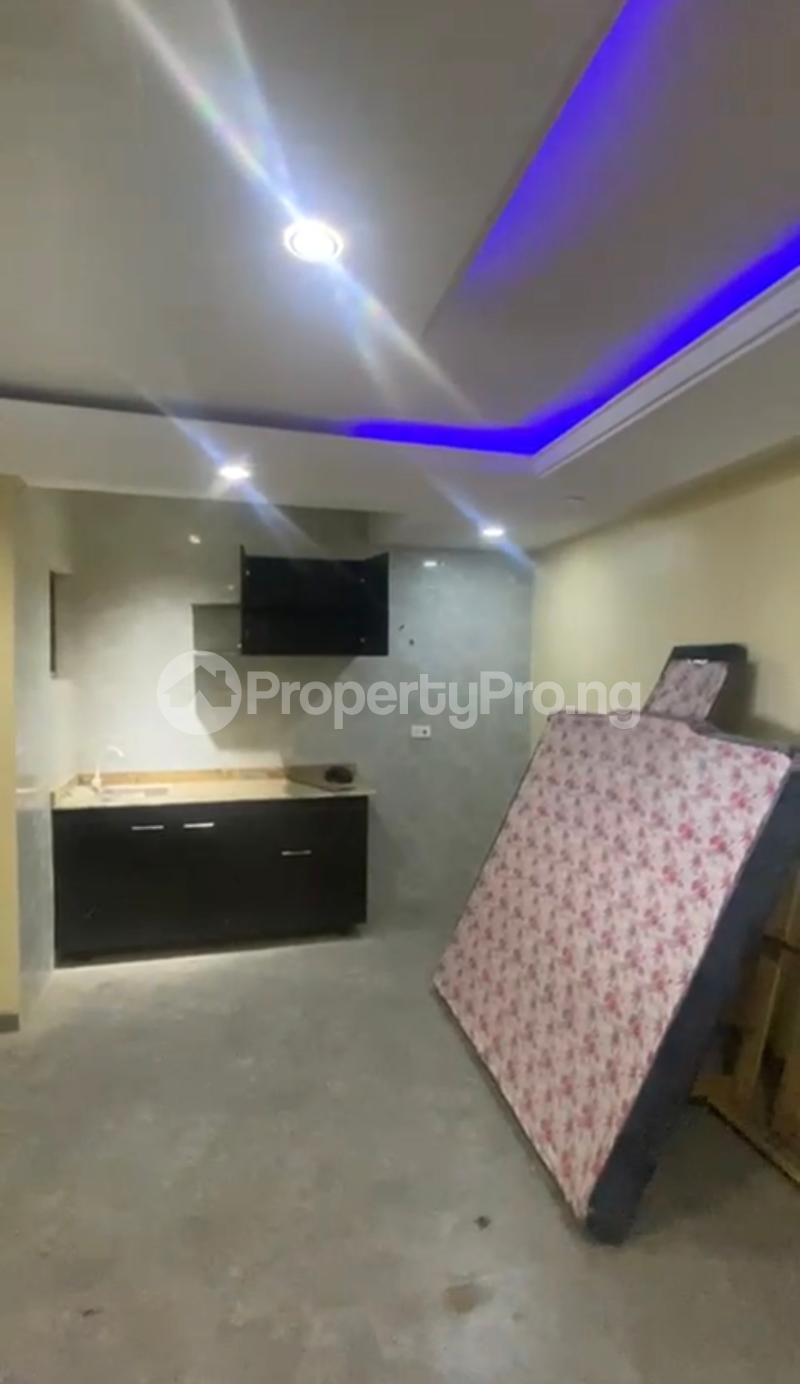 Flat / Apartment for rent Onike Yaba Lagos
