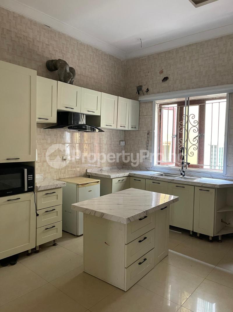 1 bedroom Flat / Apartment for rent Osapa london Lekki Lagos