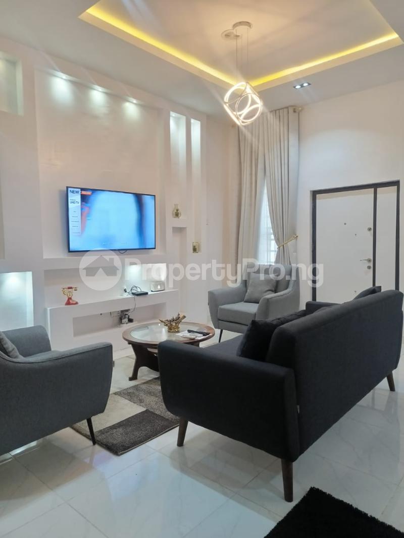 Flat / Apartment for rent Ologolo Lekki Lagos