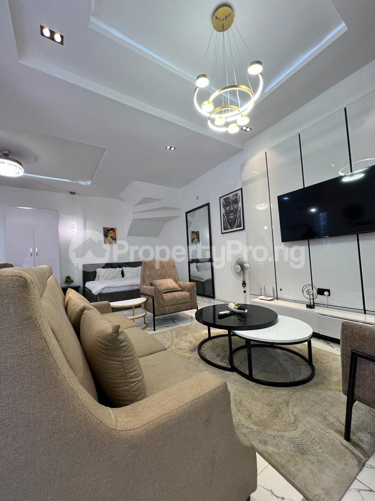 1 bedroom Flat / Apartment for rent chevron Lekki Lagos