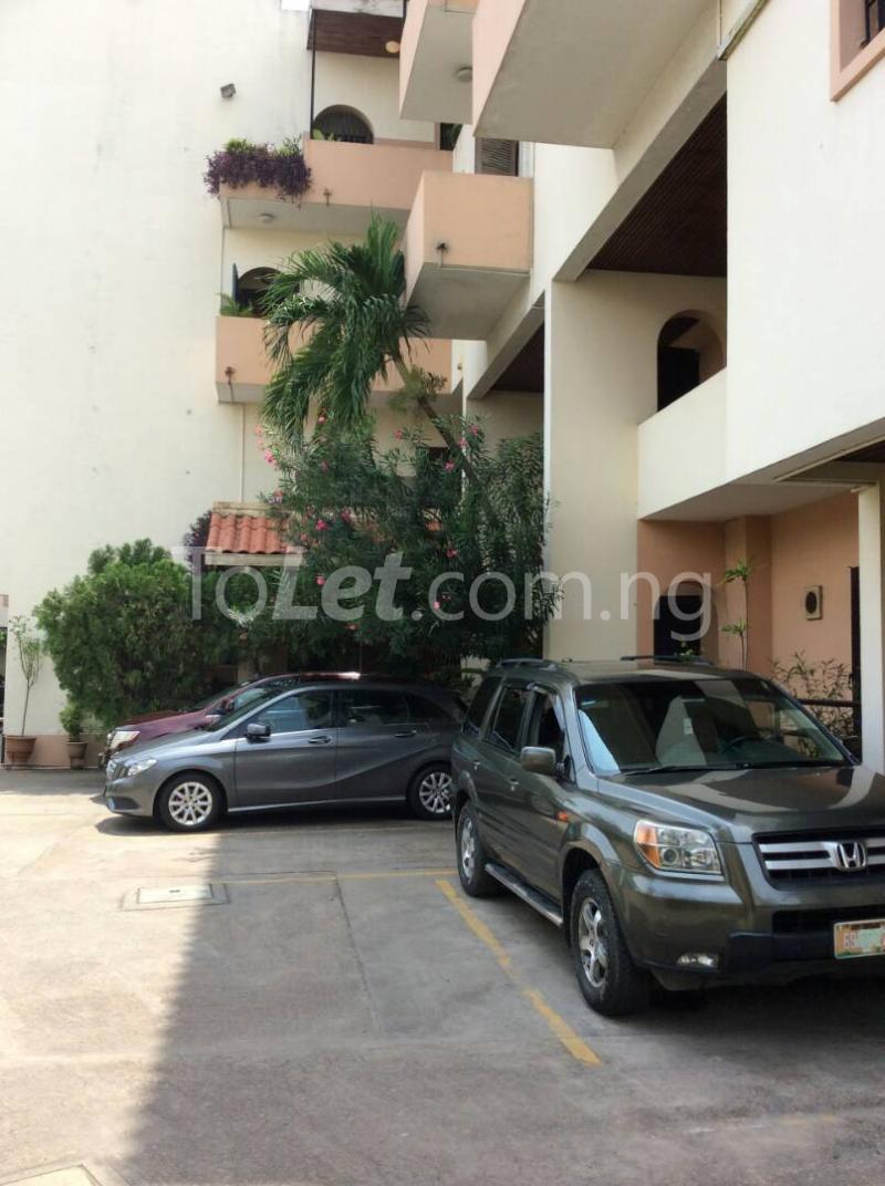 3 bedroom Flat / Apartment for rent Towry Close Victoria Island Lagos
