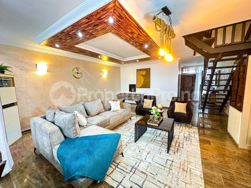 3 bedroom House for rent 1004 Housing Estate Victoria Island Lagos