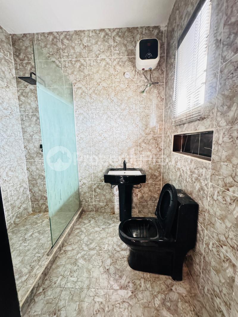 2 bedroom Flat / Apartment for sale Lekki Phase 1 Lekki Lagos